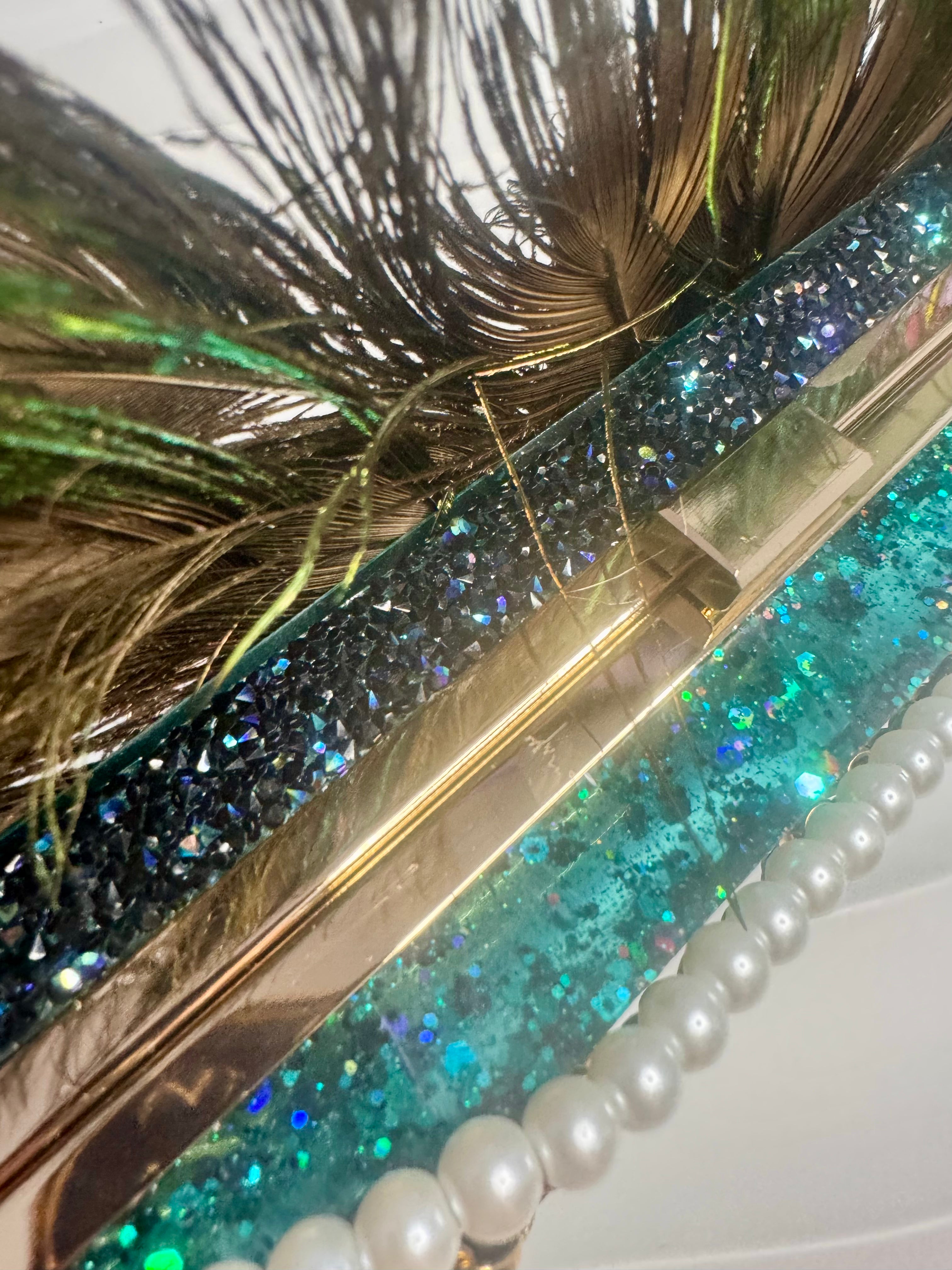 Plume and Pearl